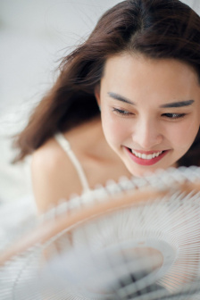 一个女儿四个爸爸
